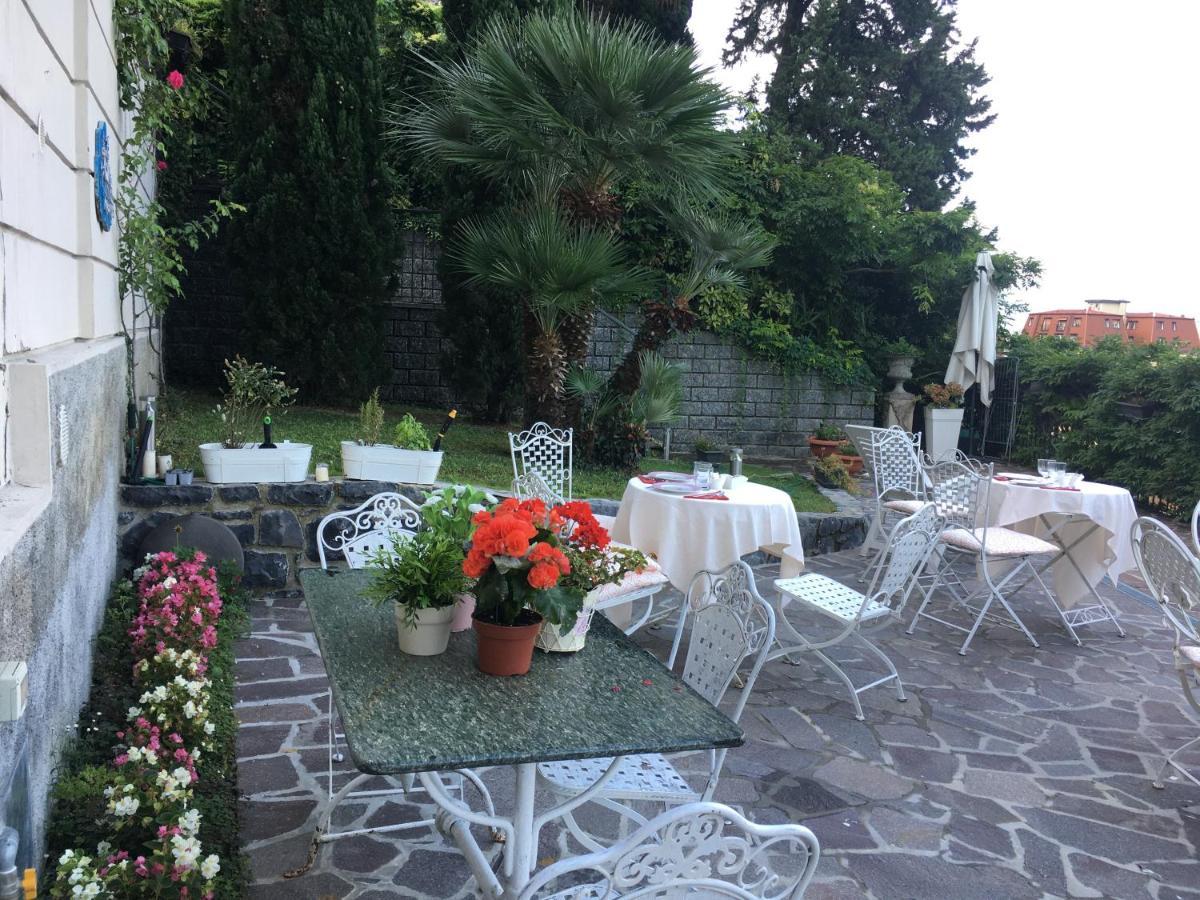 Villa Varenna Couette-café Varenna